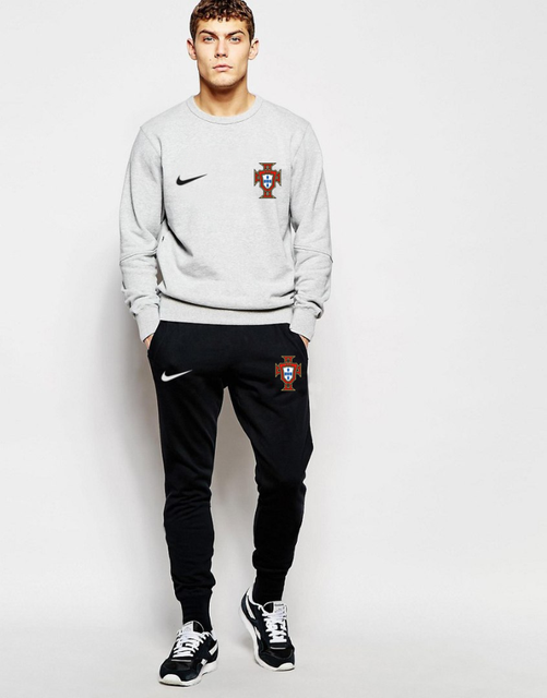 Мужской спортивный костюм Найк, костюм Nike Турецкий трикотаж (весна/лето/осень) реплика высокого качества, Серый
Мужской спортивный костюм Найк, костюм Nike Турецкий трикотаж (весна/лето/осень) реплика высокого качества, Серый