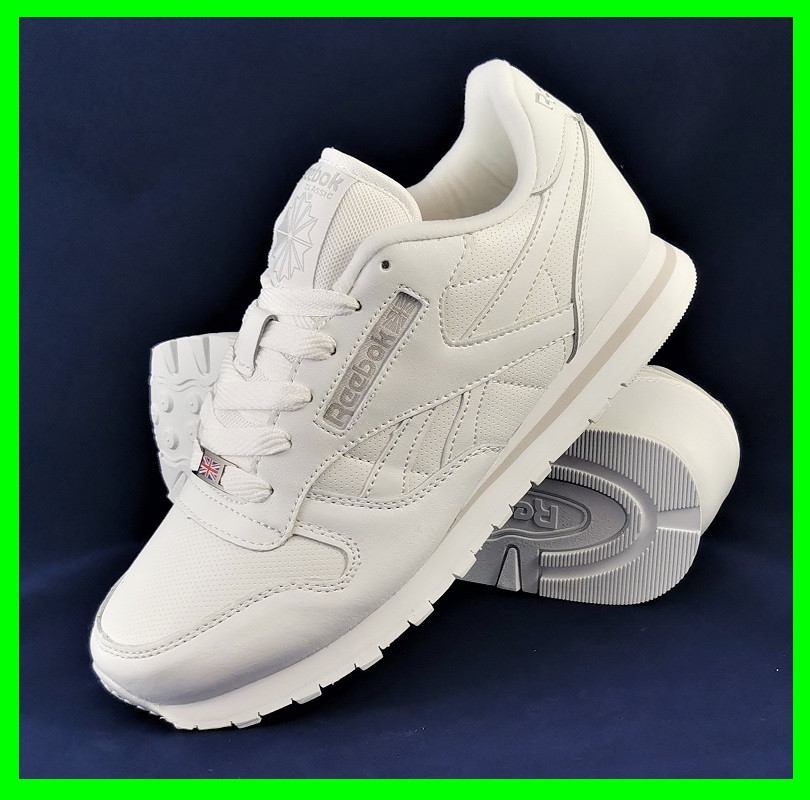 Мужские Кроссовки Reebok Classic Белые Рибок Кожа (размеры: 44,45,46) Видео Обзор
Мужские Кроссовки Reebok Classic Белые Рибок Кожа (размеры: 44,45,46) Видео Обзор