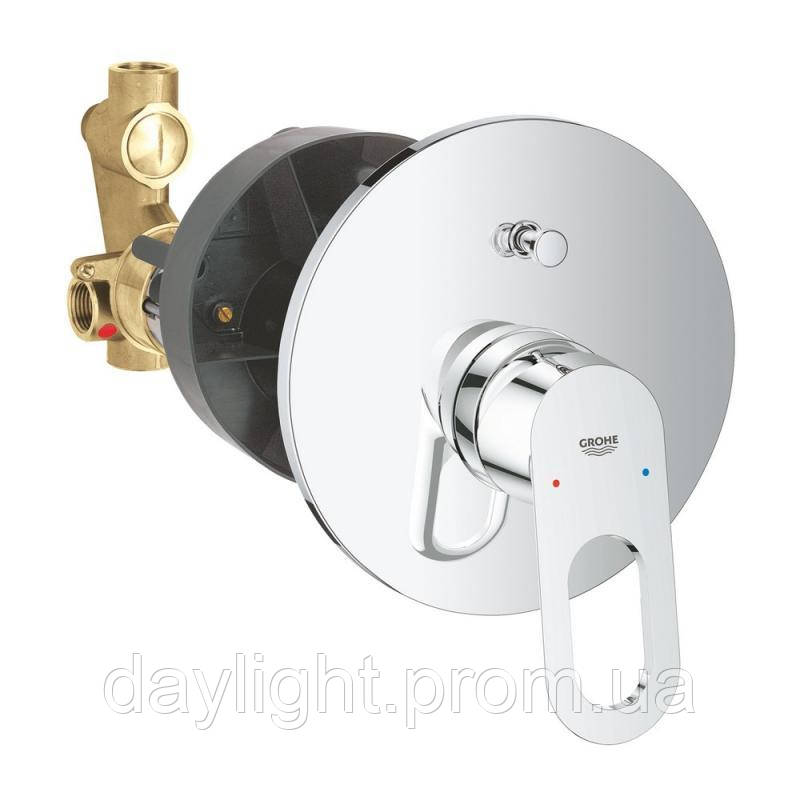 Смеситель скрытого монтажа для душа Grohe BauLoop 29081000 на два потребителя, Хром
Смеситель скрытого монтажа для душа Grohe BauLoop 29081000 на два потребителя, Хром