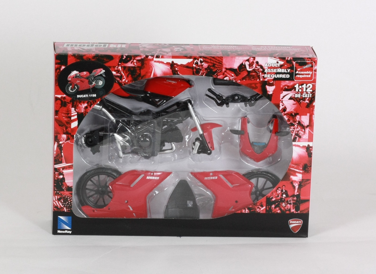 Мотоцикл пласт. New Ray, "DUCATI 1198", модель-мото, сборной, масштаб 1:12, в кор. 25*18*5см (12шт)
Мотоцикл пласт. New Ray, "DUCATI 1198", модель-мото, сборной, масштаб 1:12, в кор. 25*18*5см (12шт)
