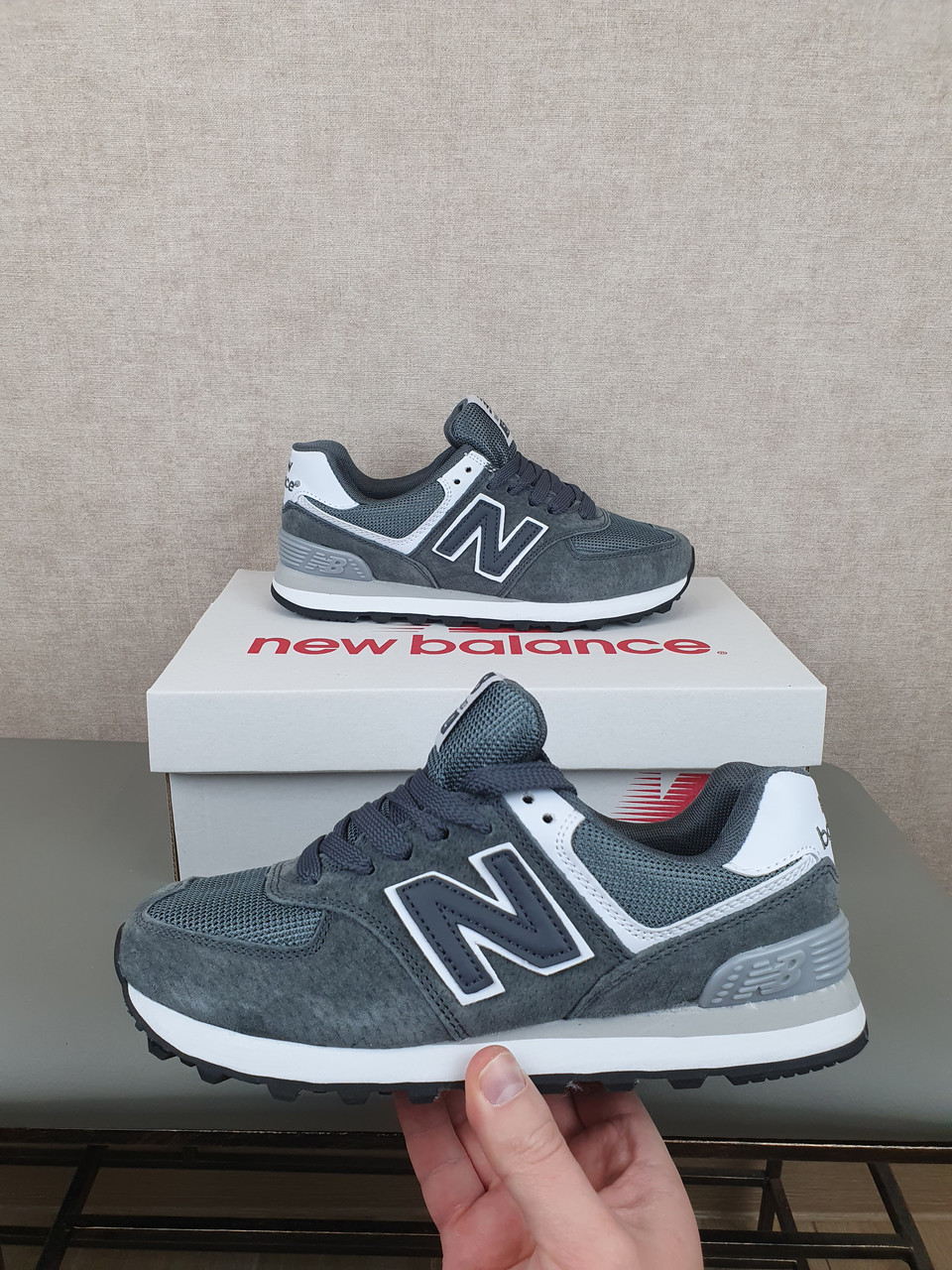Серые кроссовки в замше на весну Нью Беланс 574. New Balance 574 Grey White женские кроссовки повседневные 37, Серый
Серые кроссовки в замше на весну Нью Беланс 574. New Balance 574 Grey White женские кроссовки повседневные 37, Серый