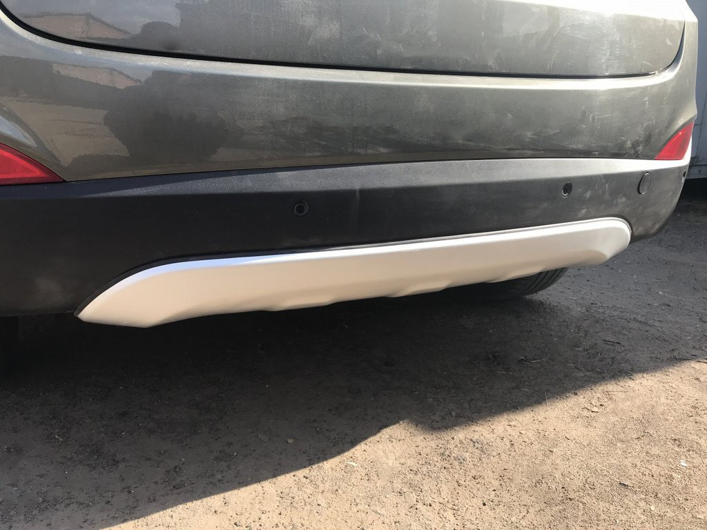 Задняя пластиковая накладка V1 Hyundai IX-35 2010-2015 гг. / Задние дуги Хюндай IX-35
Задняя пластиковая накладка V1 Hyundai IX-35 2010-2015 гг. / Задние дуги Хюндай IX-35