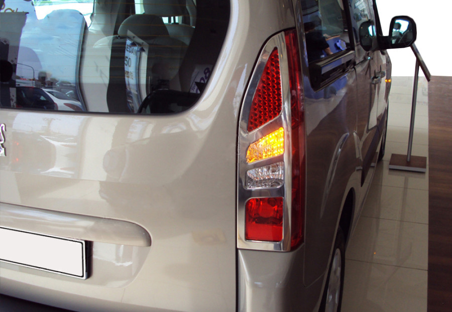 Окантовка на стопы Citroen Berlingo (сталь, 2 шт) / Накладки на фонари Ситроен Берлинго
Окантовка на стопы Citroen Berlingo (сталь, 2 шт) / Накладки на фонари Ситроен Берлинго
