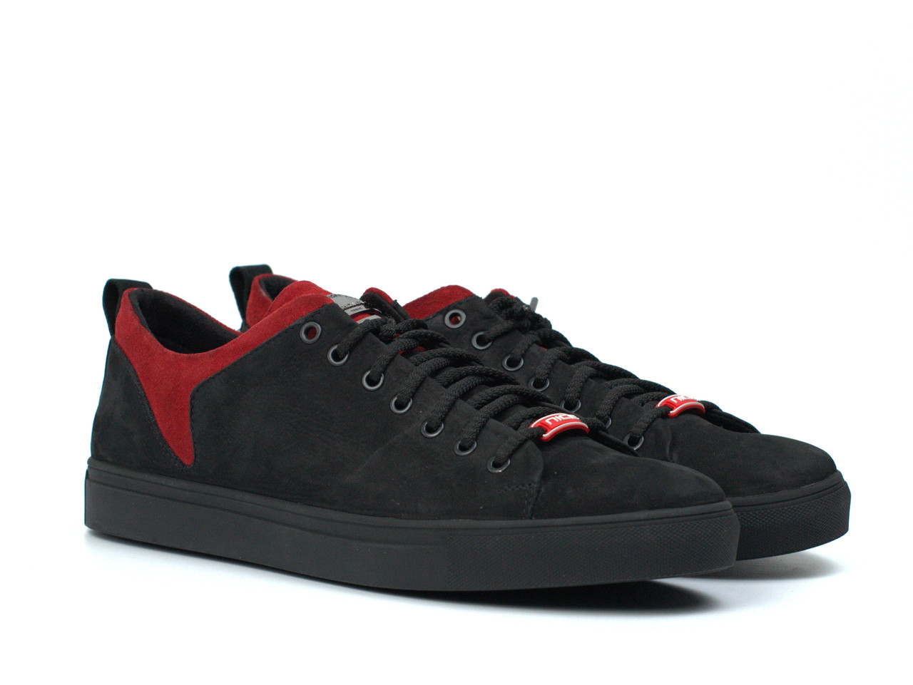 Кроссовки мужские из нубука черные обувь осень-весна Rosso Avangard Fuoco Black Nub TPR 28.5, 43, Черный
Кроссовки мужские из нубука черные обувь осень-весна Rosso Avangard Fuoco Black Nub TPR 28.5, 43, Черный