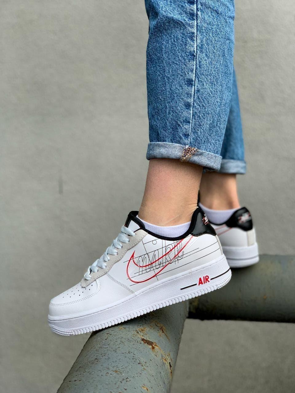 Женские кроссовки Nike Air Force 1 Low Script Swoosh White / Найк Аир Форс Белый 41
Женские кроссовки Nike Air Force 1 Low Script Swoosh White / Найк Аир Форс Белый 41