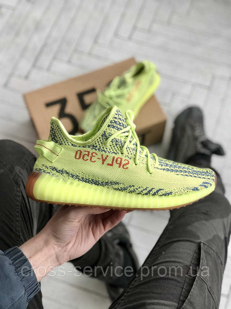 Кроссовки женские Adidas Yeezy Boost 350 адидас изи буст салатовые адидаси зеленые летние кроссы 45, Салатовый
Кроссовки женские Adidas Yeezy Boost 350 адидас изи буст салатовые адидаси зеленые летние кроссы 45, Салатовый