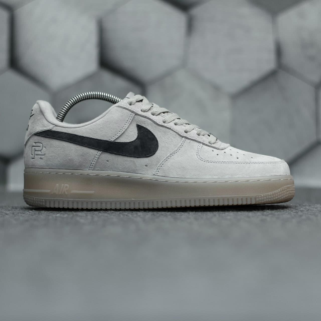 Мужские кроссовки Nike Air Force 1 Mid x Reigning Cham Grey / Найк Аир Форс Серые 45, Светло-серый
Мужские кроссовки Nike Air Force 1 Mid x Reigning Cham Grey / Найк Аир Форс Серые 45, Светло-серый