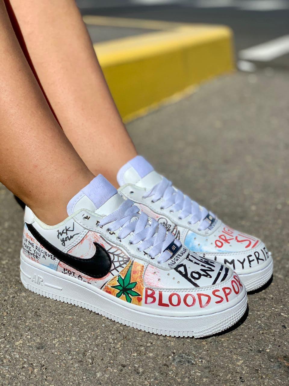Мужские кроссовки Nike Air Force Graffiti Harlem White / Найк Аир Форс Граффити Белые 42, Белый
Мужские кроссовки Nike Air Force Graffiti Harlem White / Найк Аир Форс Граффити Белые 42, Белый