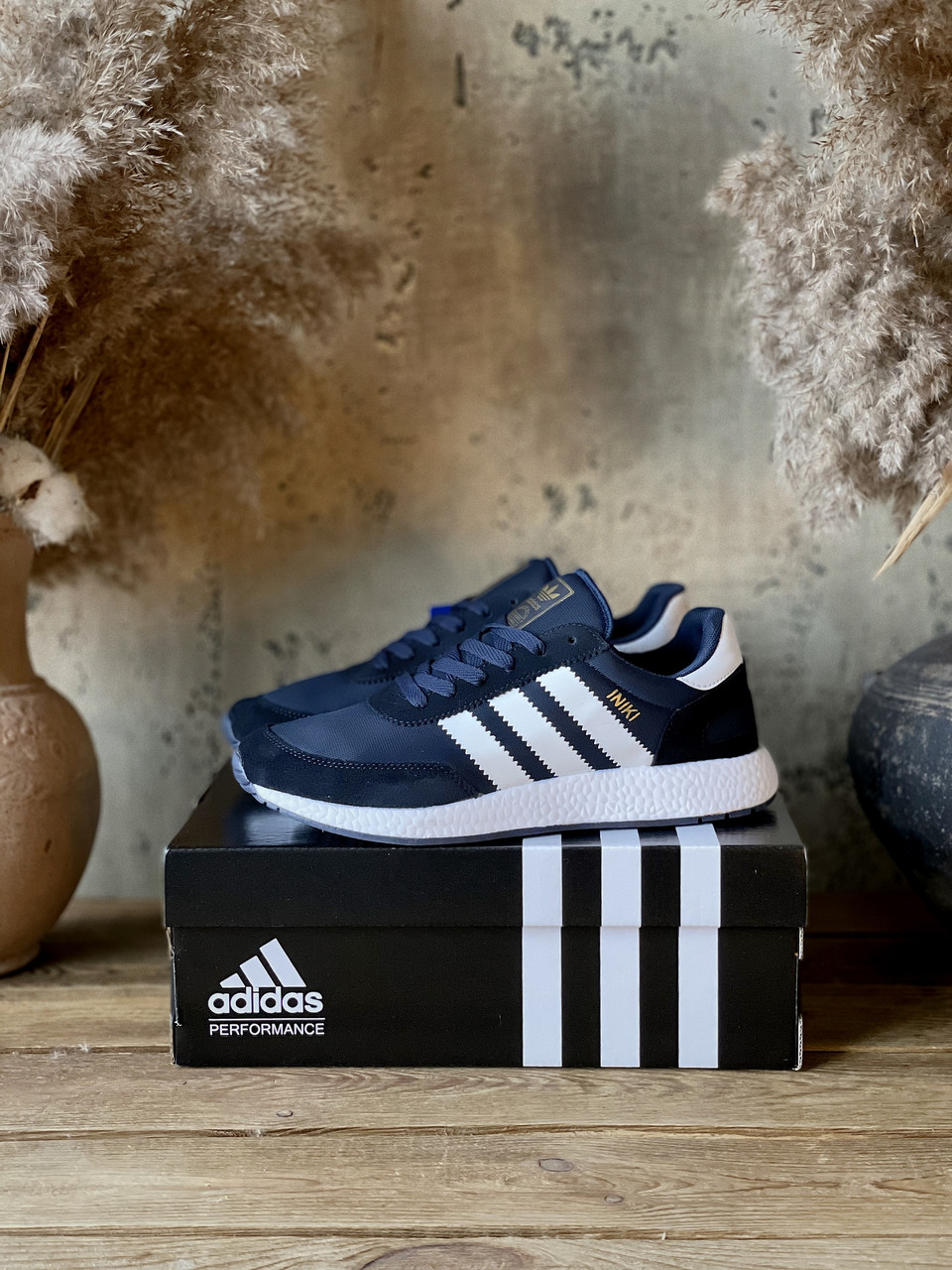 Кроссовки женские Adidas Iniki синие, Адидас Иники, натуральная замша, сетка, прошиты. Код Z-1705, Синий
Кроссовки женские Adidas Iniki синие, Адидас Иники, натуральная замша, сетка, прошиты. Код Z-1705, Синий