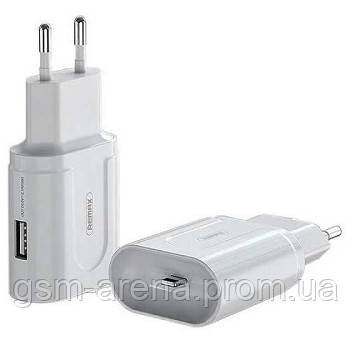 Зарядное устройство Remax RP-U32 Cole Series 2in1 1USB 2.1A + 8pin зарядный порт для AirPods 0.2A Белый
Зарядное устройство Remax RP-U32 Cole Series 2in1 1USB 2.1A + 8pin зарядный порт для AirPods 0.2A Белый