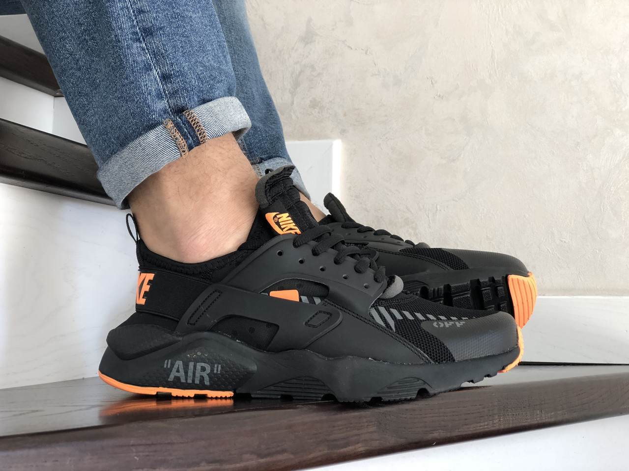 Кроссовки мужские Nike Air Huarache черные, Найк Хуарачи, дышащий материал, прошиты. Код SD-10317, Черный
Кроссовки мужские Nike Air Huarache черные, Найк Хуарачи, дышащий материал, прошиты. Код SD-10317, Черный