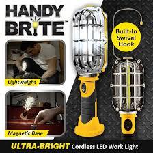 Мощный светодиодный фонарь Light Ultra Bright HANDY LIGHT ART-1526 Уневирсальный подвесной фонарь с магнитом, Желтый
Мощный светодиодный фонарь Light Ultra Bright HANDY LIGHT ART-1526 Уневирсальный подвесной фонарь с магнитом, Желтый
