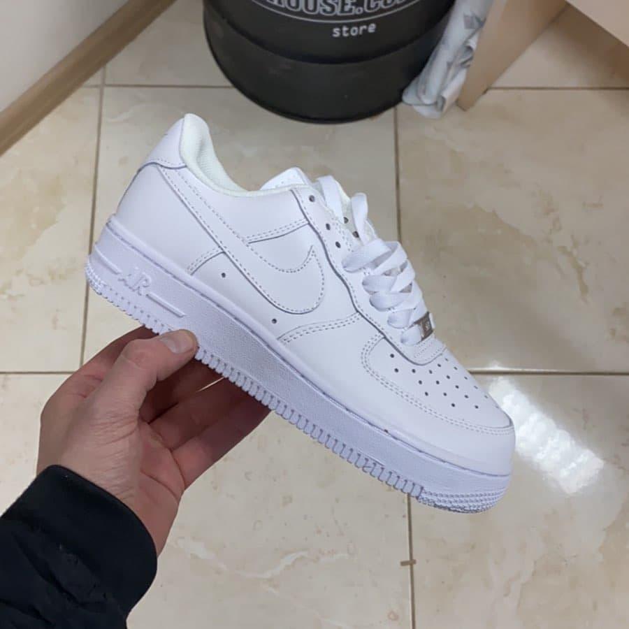Женские кроссовки Nike Air Force 1 Classic White / Найк Аир Форс 1 Классик Белые 38, Белый
Женские кроссовки Nike Air Force 1 Classic White / Найк Аир Форс 1 Классик Белые 38, Белый