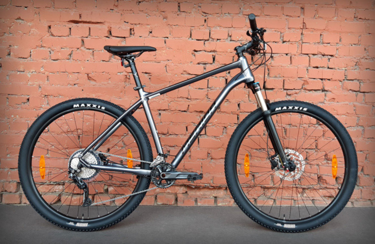 Велосипед 29" Merida Big.Nine 300 Anthracite Black (2021) M (17, Темно-серый
Велосипед 29" Merida Big.Nine 300 Anthracite Black (2021) M (17, Темно-серый