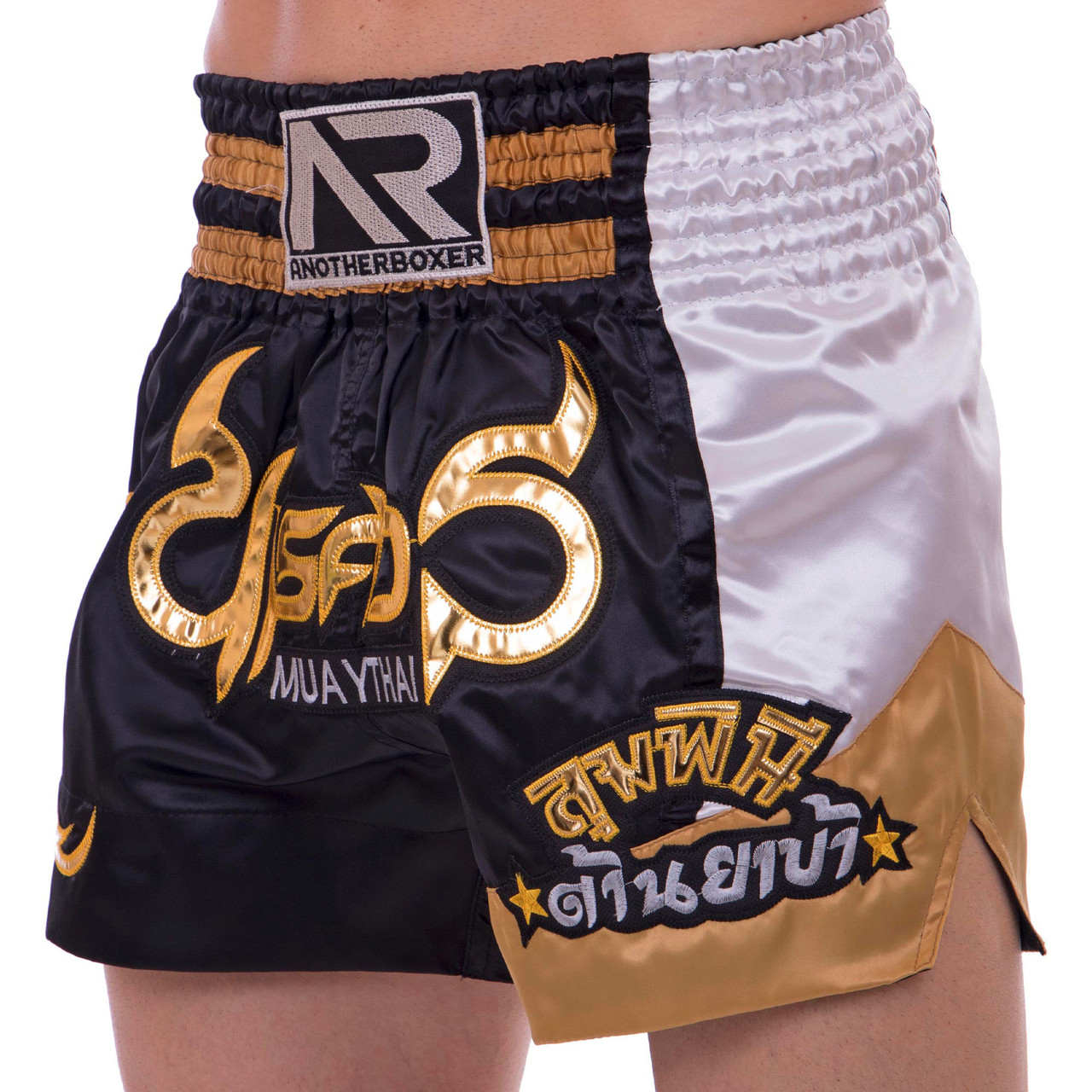Шорты для тайского бокса и кикбоксинга Another Boxing 2344 размер L (48-50) Black-Gold-White
Шорты для тайского бокса и кикбоксинга Another Boxing 2344 размер L (48-50) Black-Gold-White