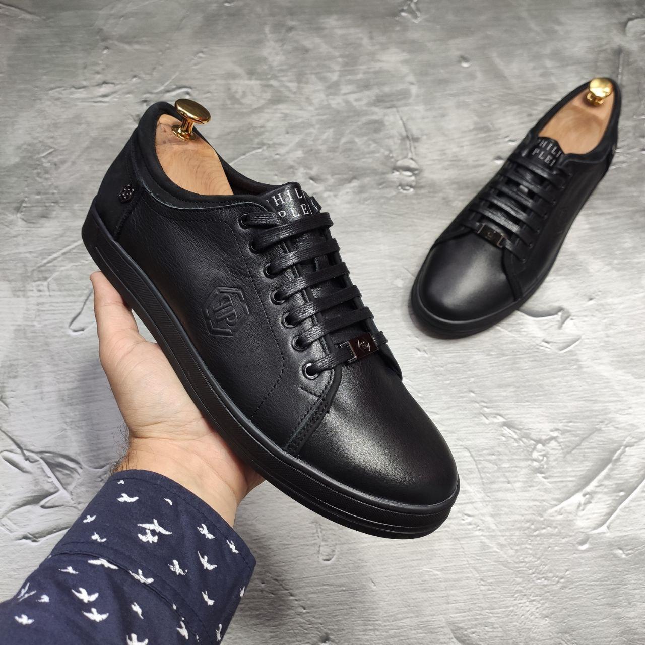 Кеды мужские Philipp Plein, черные, Филипп Плейн. Натуральная кожа, прошиты. GA-88150 46, Черный
Кеды мужские Philipp Plein, черные, Филипп Плейн. Натуральная кожа, прошиты. GA-88150 46, Черный
