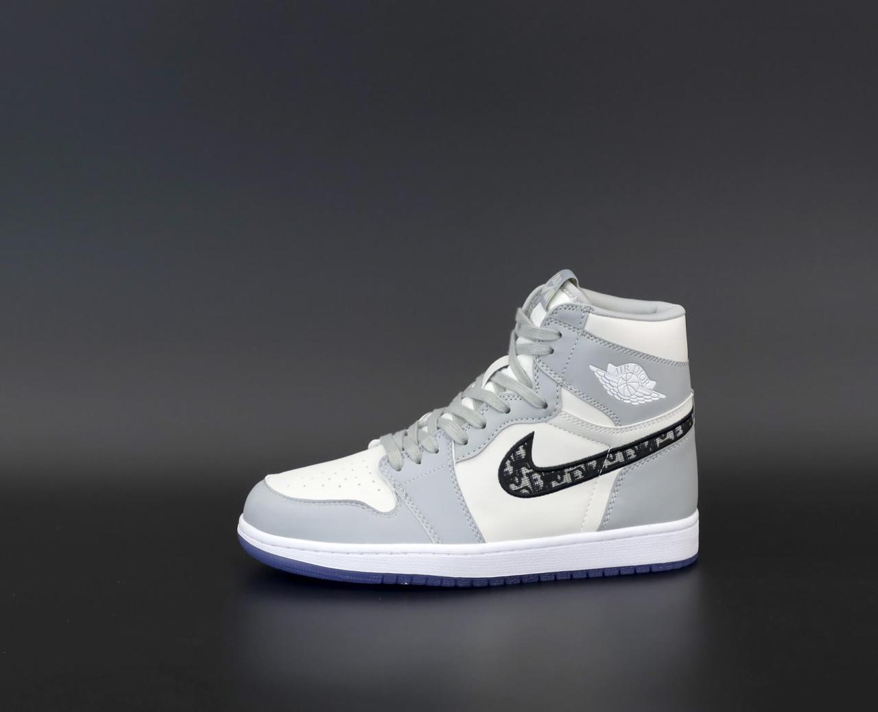 Высокие баскетбольные кроссовки Nike Air Jordan Dior High Retro Grey (Кроссовки Найк Джордан Диор серые) 43, Светло-серый
Высокие баскетбольные кроссовки Nike Air Jordan Dior High Retro Grey (Кроссовки Найк Джордан Диор серые) 43, Светло-серый