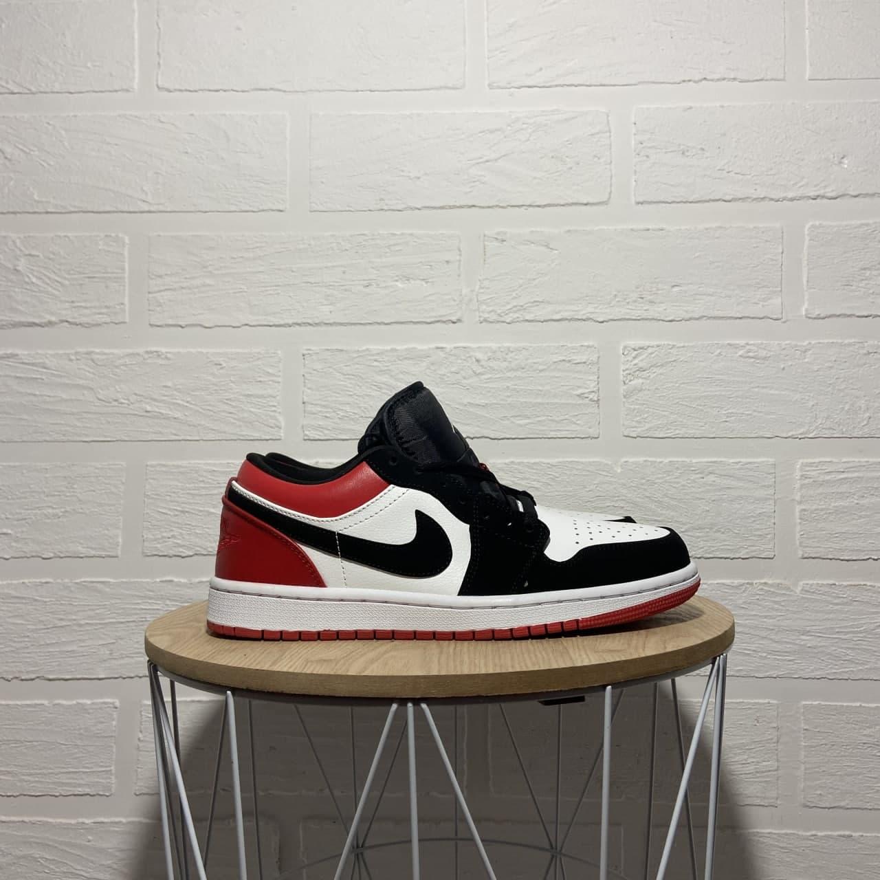 Мужские Кроссовки Nike Air Jordan Retro 1 Low Black White / Найк Аир Джордан Ретро 1 Лоу Черные Белые 41, Черно-белый
Мужские Кроссовки Nike Air Jordan Retro 1 Low Black White / Найк Аир Джордан Ретро 1 Лоу Черные Белые 41, Черно-белый