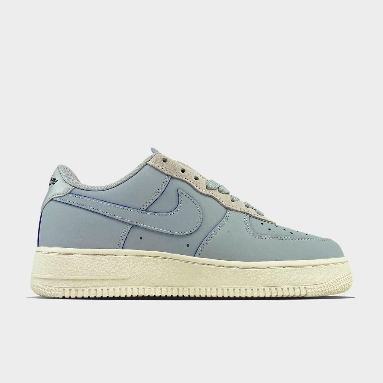 Женские Кроссовки Nike Air Force 1 Low Devin Booker Blue / Найк Аир Форс 1 Low Девин Букер Голубой 38
Женские Кроссовки Nike Air Force 1 Low Devin Booker Blue / Найк Аир Форс 1 Low Девин Букер Голубой 38