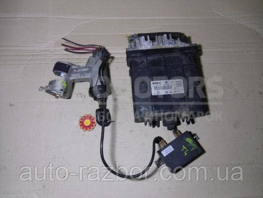 Блок управления двигателем комплект VW Transporter 2.5tdi (T4) 1990-2003 39448 0281001469
Блок управления двигателем комплект VW Transporter 2.5tdi (T4) 1990-2003 39448 0281001469