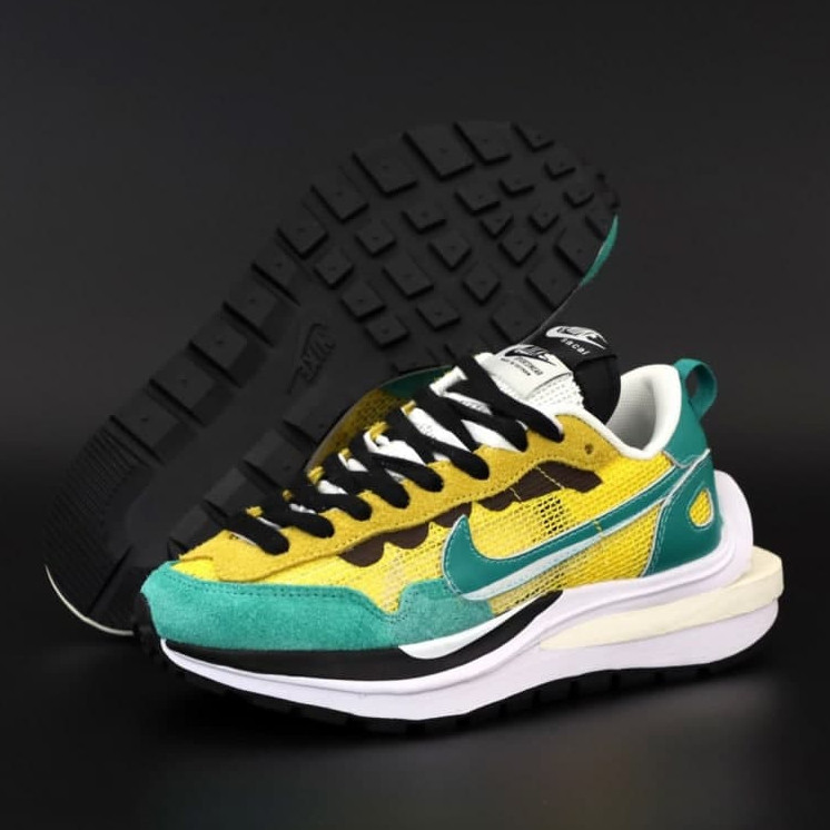 Мужские кроссовки Nike Vapor Waffle x Sacai, желтый, бирюзовый, Вьетнам 42, Разные цвета
Мужские кроссовки Nike Vapor Waffle x Sacai, желтый, бирюзовый, Вьетнам 42, Разные цвета