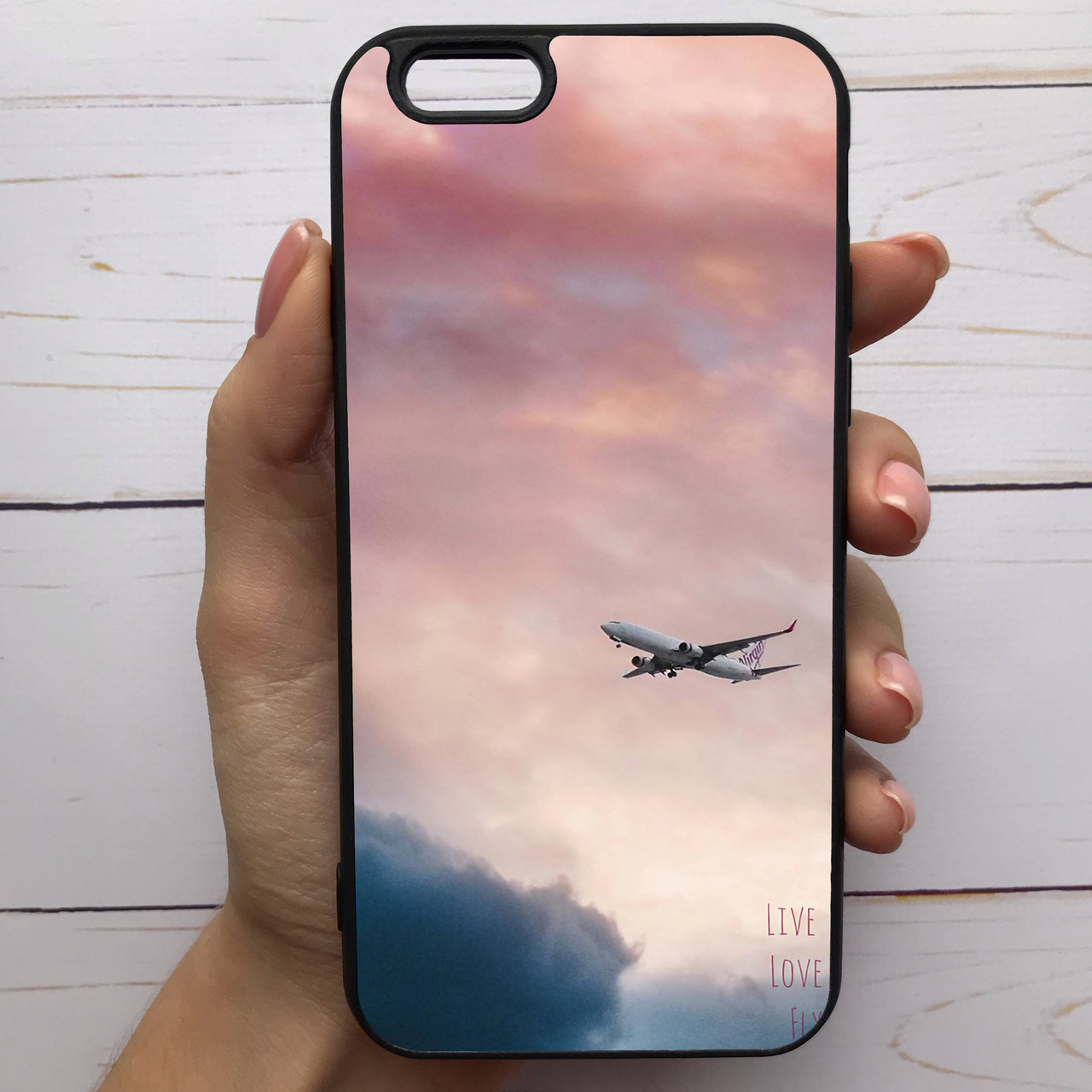̊ Чехол-накладка силиконовый для Apple iPhone 7 / 8 с рисунком принтом Live love fly M-285674, Разные цвета
̊ Чехол-накладка силиконовый для Apple iPhone 7 / 8 с рисунком принтом Live love fly M-285674, Разные цвета