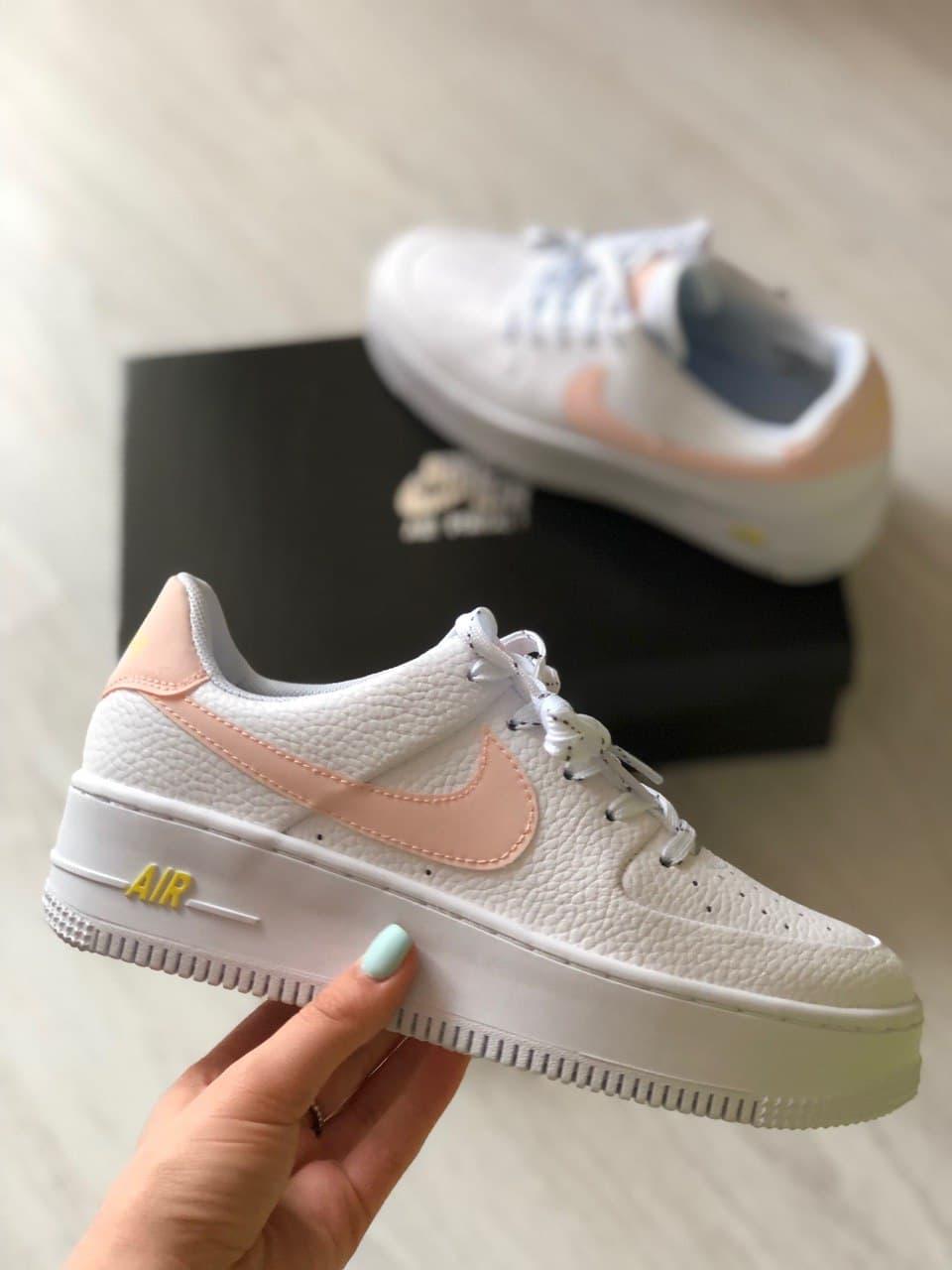 Женские кроссовки Nike Air Force 1 Sage Low White Pink Reflective / Найк Аир Форс 1 Белые Розовые 40, Белый
Женские кроссовки Nike Air Force 1 Sage Low White Pink Reflective / Найк Аир Форс 1 Белые Розовые 40, Белый