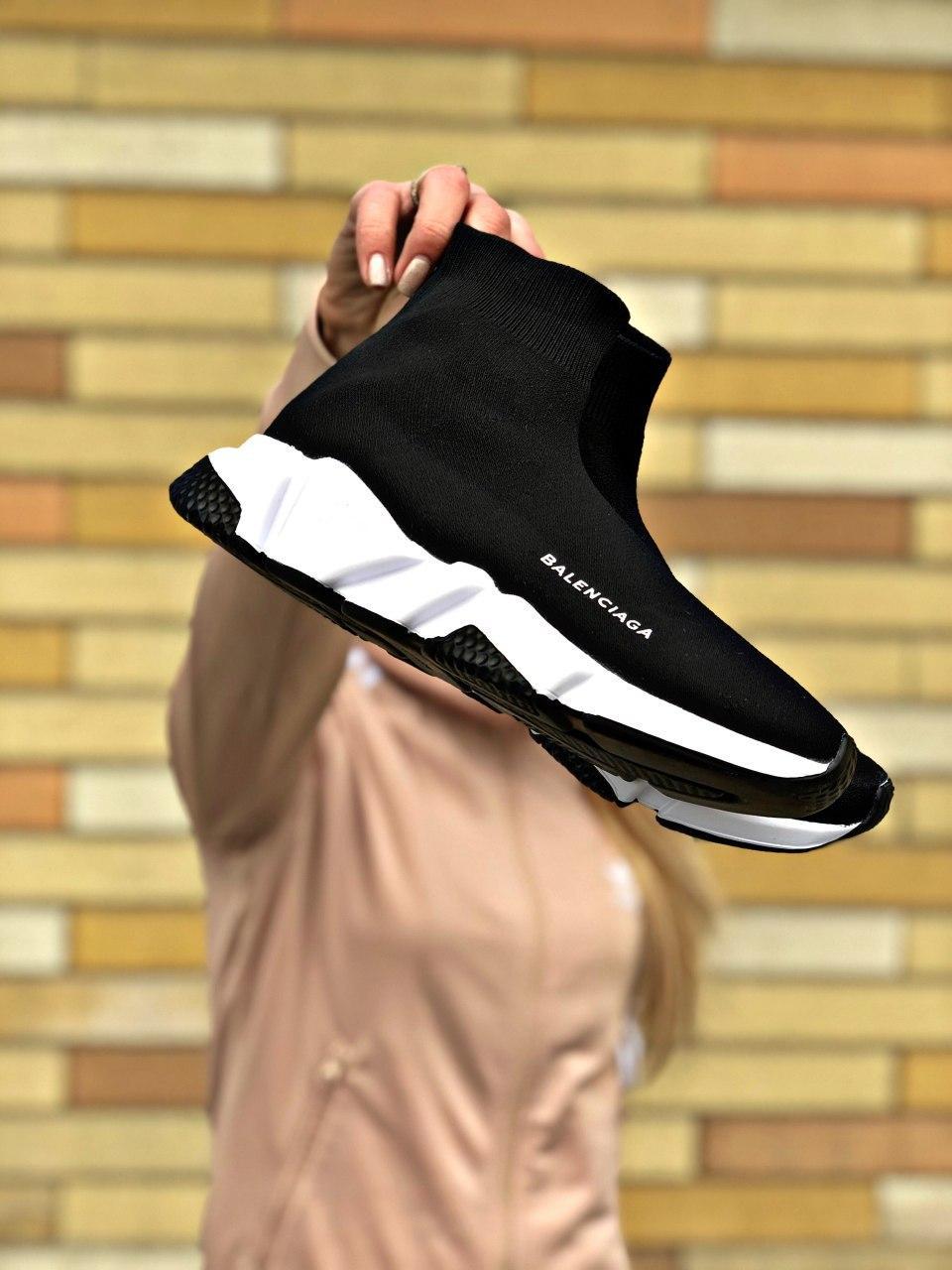 Женские кроссовки Balenciaga Speed Trainer Black / Баленсиага Спид Трейнер Черные, Черный
Женские кроссовки Balenciaga Speed Trainer Black / Баленсиага Спид Трейнер Черные, Черный