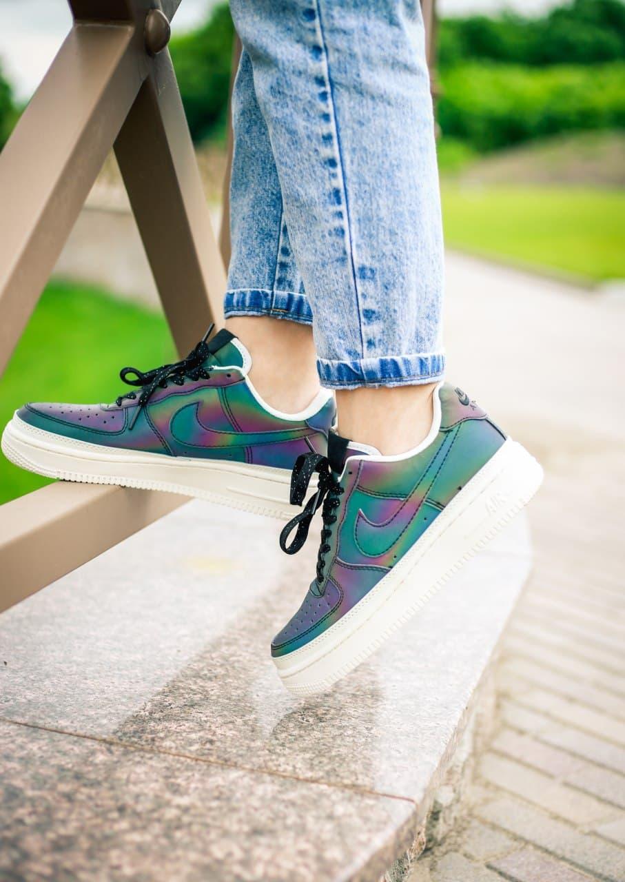 Женские кроссовки Nike Air Force 1 Low Reflective / Найк Аир Форс 1 Лов Рефлективные 40
Женские кроссовки Nike Air Force 1 Low Reflective / Найк Аир Форс 1 Лов Рефлективные 40