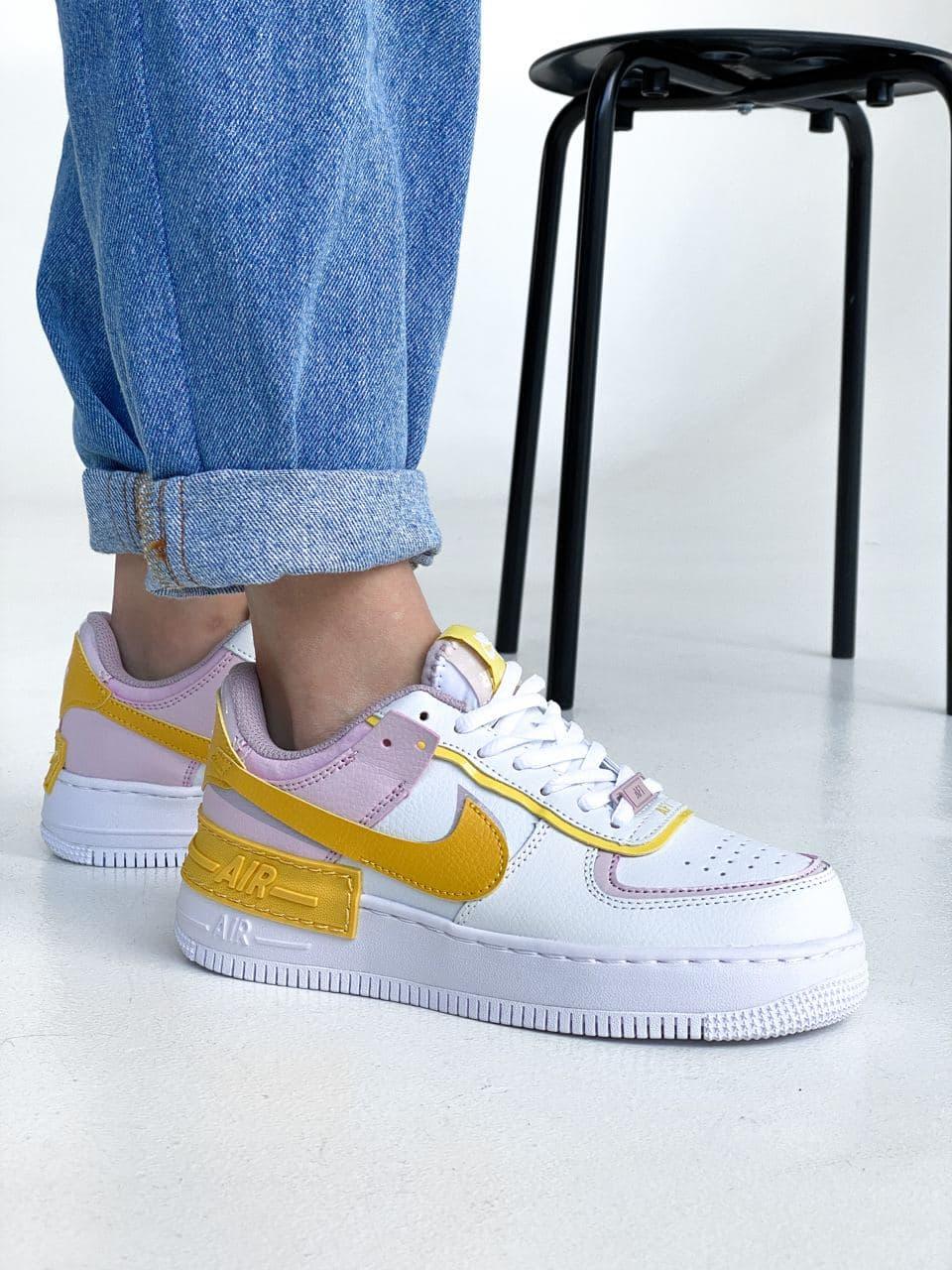 Женские кроссовки Nike Air Force Shadow White Yellow Pink / Найк Аир Форс Шадоу Белые Желтые Розовые 38, Белый
Женские кроссовки Nike Air Force Shadow White Yellow Pink / Найк Аир Форс Шадоу Белые Желтые Розовые 38, Белый