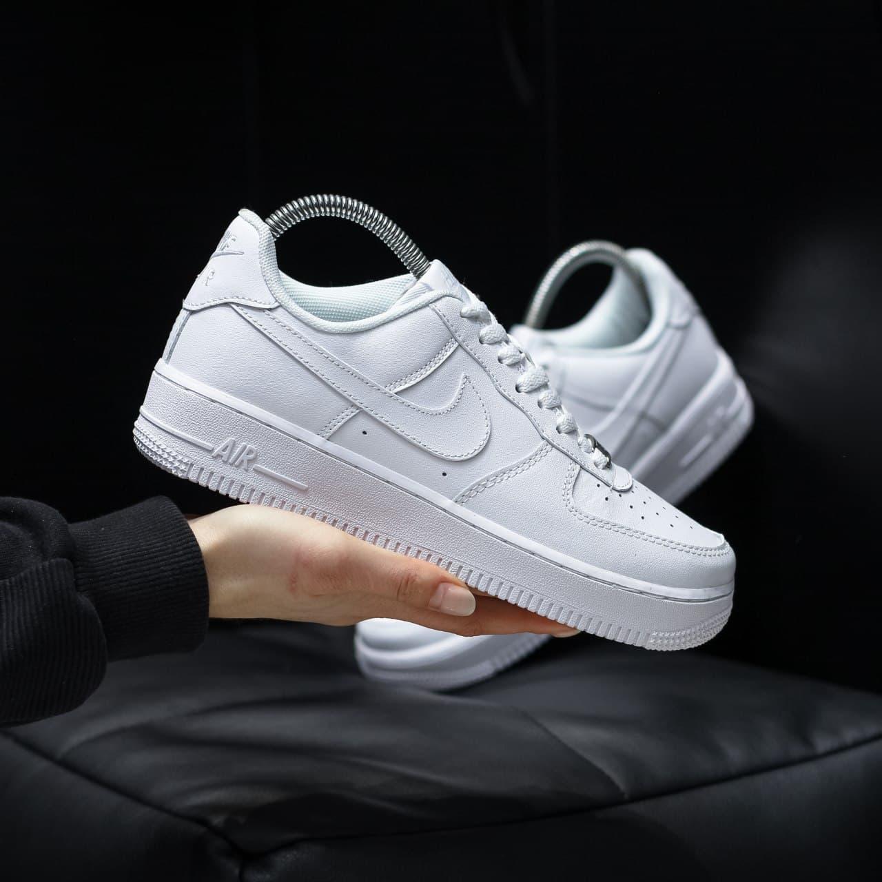 Женские кроссовки Nike Air Force 1 Classic White / Найк Аир Форс 1 Классик Белые 39, Белый
Женские кроссовки Nike Air Force 1 Classic White / Найк Аир Форс 1 Классик Белые 39, Белый