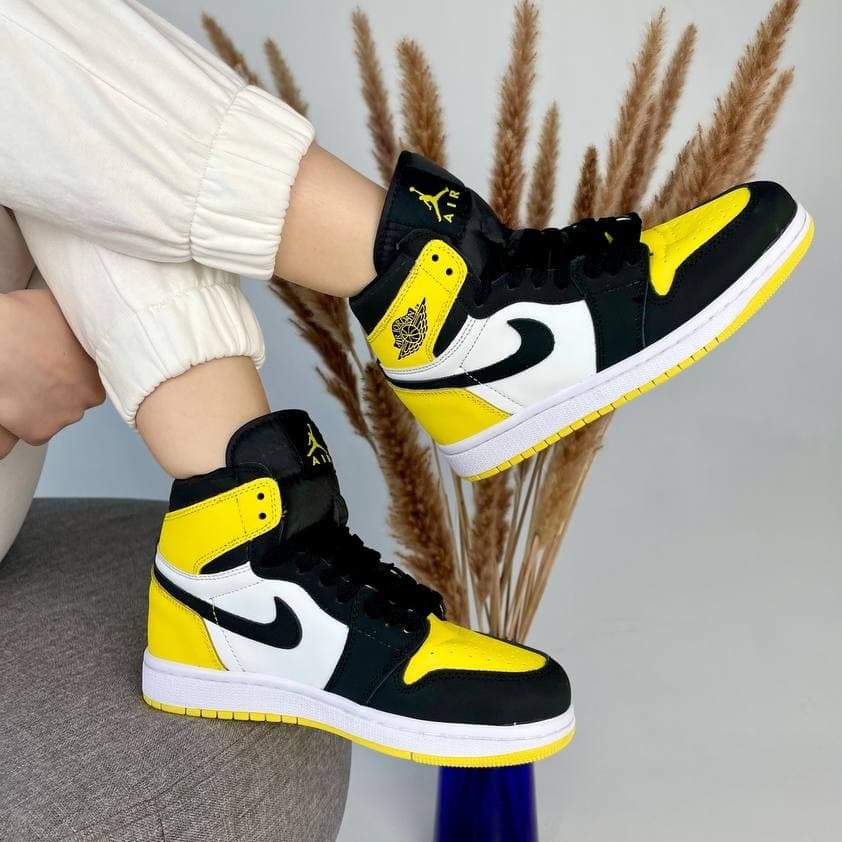 Женские кроссовки Nike Air Jordan 1 Mid Yellow Black / Найк Аир Джордан 1 Мид Желтые Черные 38, Желтый
Женские кроссовки Nike Air Jordan 1 Mid Yellow Black / Найк Аир Джордан 1 Мид Желтые Черные 38, Желтый