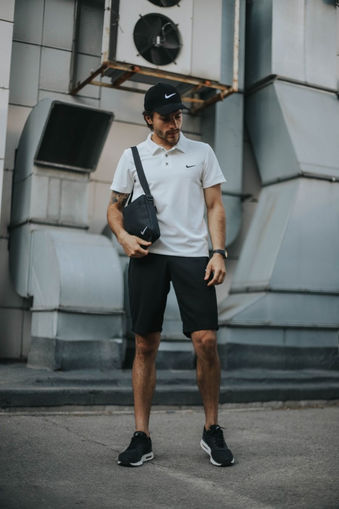 Костюм мужской Nike шорты , футболка белая + барсетка+ кепка (Nike белое лого) в подарок XXL
Костюм мужской Nike шорты , футболка белая + барсетка+ кепка (Nike белое лого) в подарок XXL