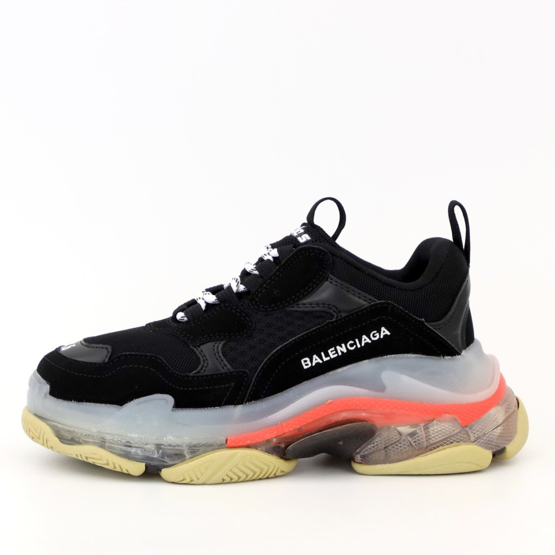 Balenciaga Triple S Clear Orange Black | кроссовки женские; оранжевые/черные; весенние/осенние 37, Черный
Balenciaga Triple S Clear Orange Black | кроссовки женские; оранжевые/черные; весенние/осенние 37, Черный