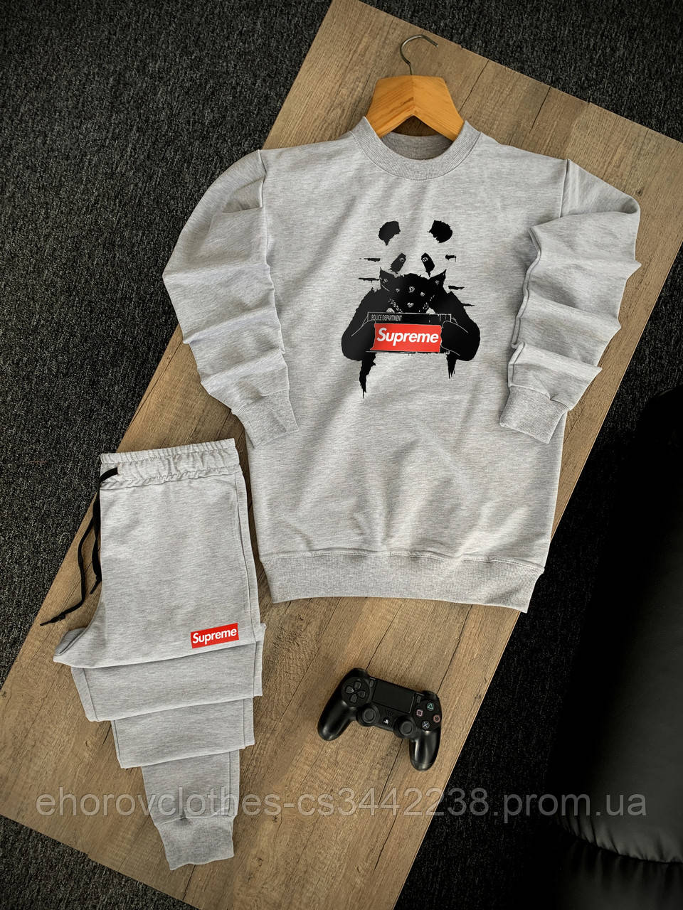 Спортивный костюм мужской Supreme Panda весенний осенний летний серый демисезонный Комплект Свитшот + Штаны M
Спортивный костюм мужской Supreme Panda весенний осенний летний серый демисезонный Комплект Свитшот + Штаны M
