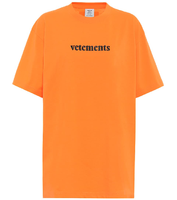 Футболка оранжевая Vetements Logo Vintage • Ветеменс футболка мужская | женская | детская
Футболка оранжевая Vetements Logo Vintage • Ветеменс футболка мужская | женская | детская