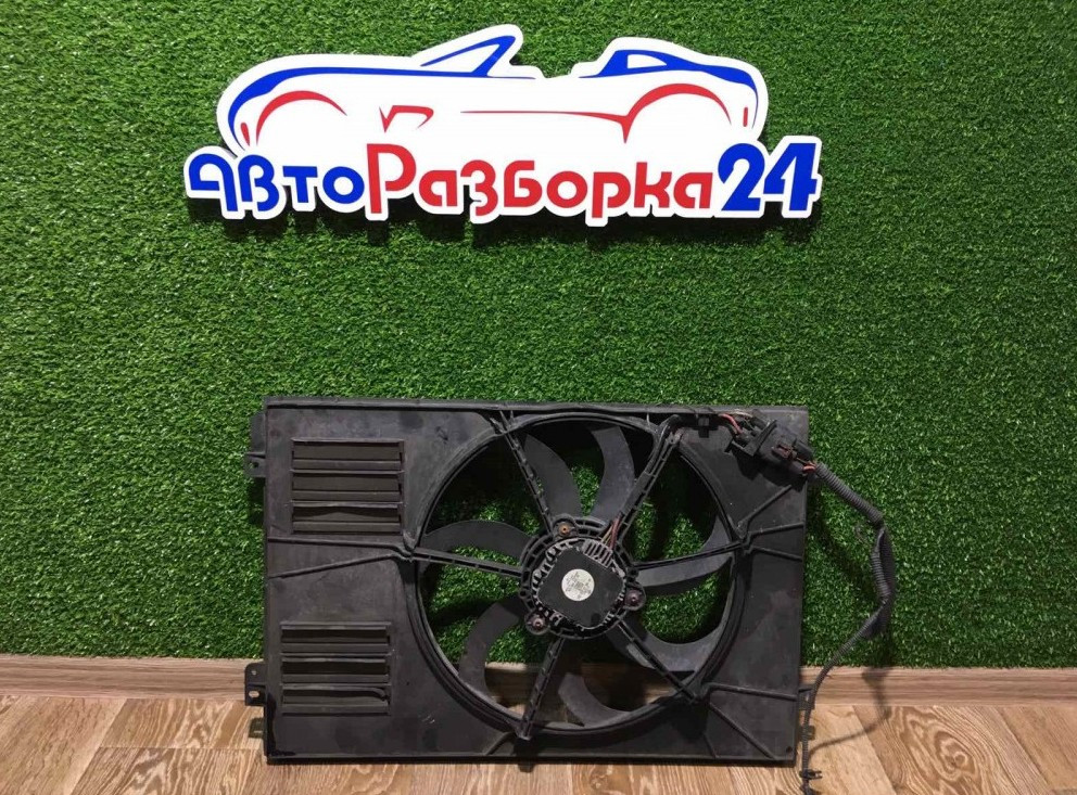 Диффузор радиатора с вентилятором Volkswagen Jetta Фольксваген Джетта 2006-2011, 1K0121205AG
Диффузор радиатора с вентилятором Volkswagen Jetta Фольксваген Джетта 2006-2011, 1K0121205AG