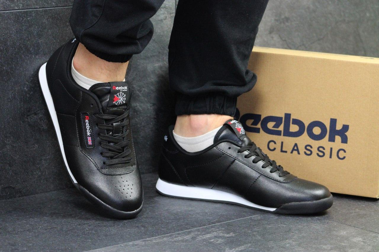 Кроссовки Reebok черно-белые для прохладной погоды рибок молодежные для зала 44, Черно-белый
Кроссовки Reebok черно-белые для прохладной погоды рибок молодежные для зала 44, Черно-белый