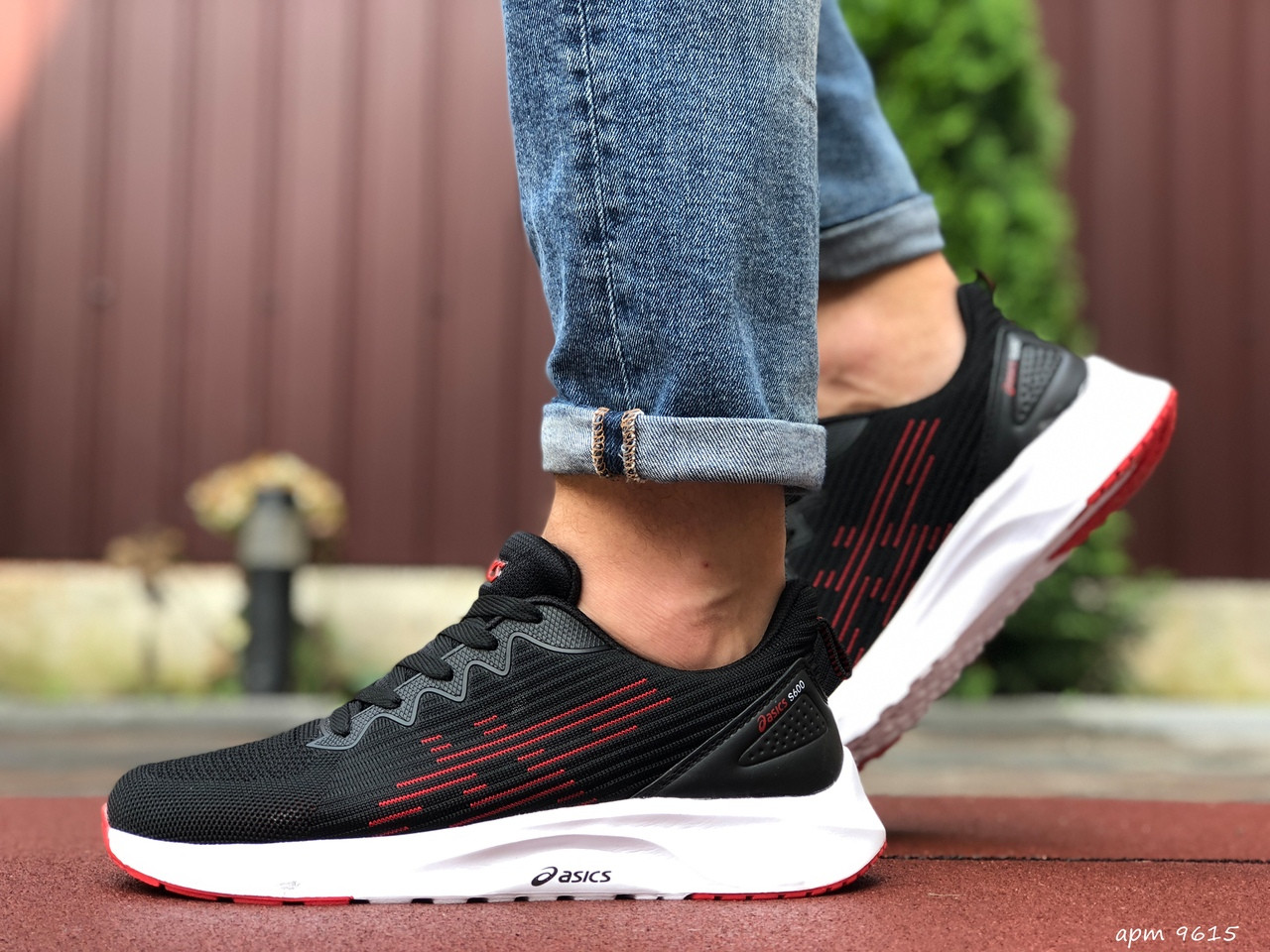 Кроссовки Asics черно белые с красным весенне/осенние недорогие для тренажерного зала, Черный
Кроссовки Asics черно белые с красным весенне/осенние недорогие для тренажерного зала, Черный