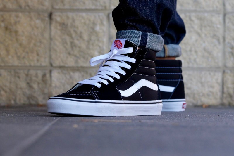 Высокие кеды Vans Old Skool SK-8 черно-белые (Кеды Ванс Олд Скул мужские и женские размеры 36-44) 40, Черный
Высокие кеды Vans Old Skool SK-8 черно-белые (Кеды Ванс Олд Скул мужские и женские размеры 36-44) 40, Черный