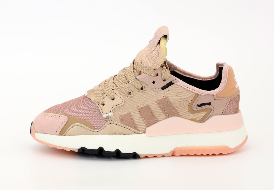 Кроссовки женские весенние с рефлективом Adidas Nite Jogger Адидас Найт Джоггер новинка 39, Розовый
Кроссовки женские весенние с рефлективом Adidas Nite Jogger Адидас Найт Джоггер новинка 39, Розовый