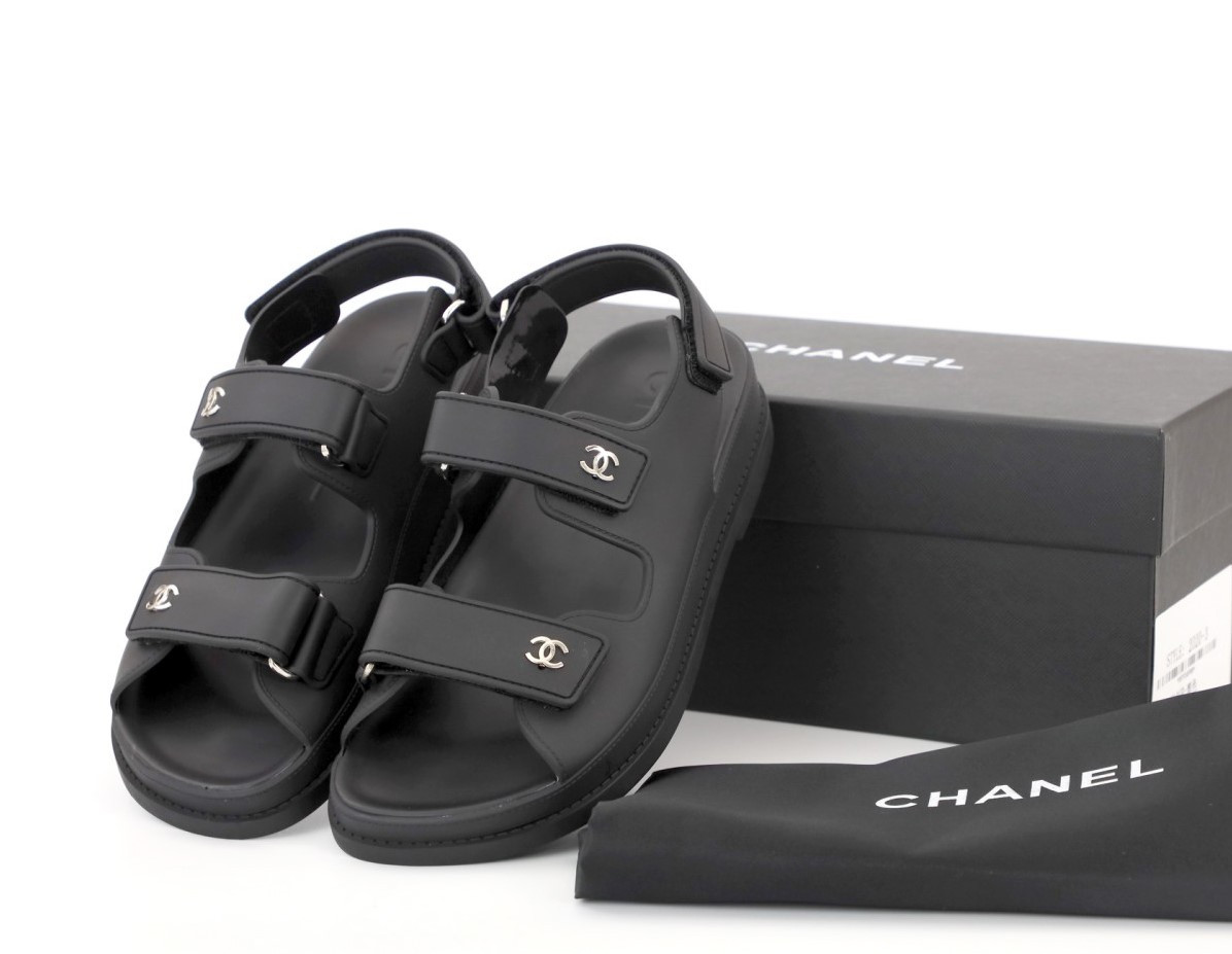 Сандалии женские черные Chаnel Dad Sandals сандалии Шанель новинка 2021 40, Черный
Сандалии женские черные Chаnel Dad Sandals сандалии Шанель новинка 2021 40, Черный