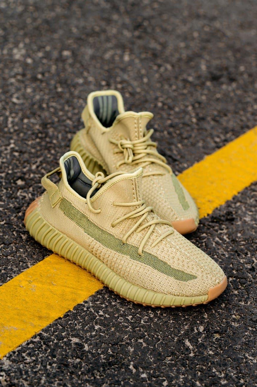 Женские кроссовки Adidas Yeezy Boost 350 V2 Sulfur / Адидас Изи Буст 350 В2 Сульфур 40, Желтый
Женские кроссовки Adidas Yeezy Boost 350 V2 Sulfur / Адидас Изи Буст 350 В2 Сульфур 40, Желтый