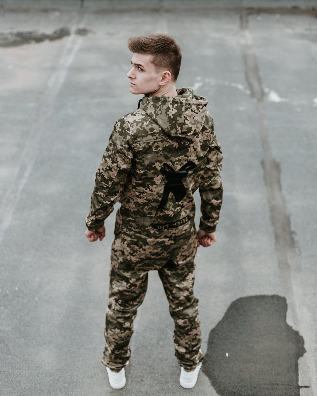 Комплект Куртка + Штаны мужской Off-White камуфляж | Спортивный костюм мужской весенний осенний ТОП качества, Хаки
Комплект Куртка + Штаны мужской Off-White камуфляж | Спортивный костюм мужской весенний осенний ТОП качества, Хаки