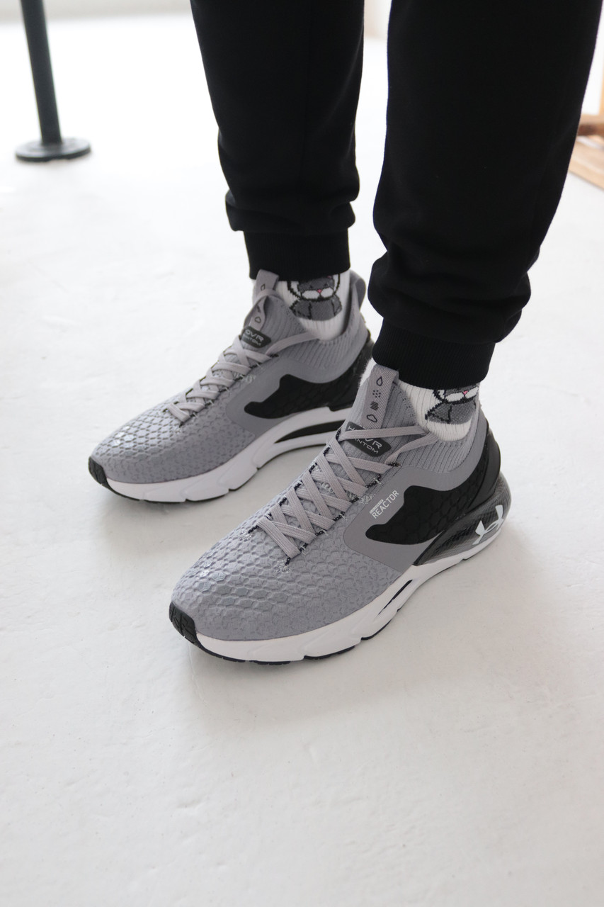 Кроссовки Under Armour HOVR Phantom Grey Андер Армор Ховр Фантом Серые (41,42,43,44,45)
Кроссовки Under Armour HOVR Phantom Grey Андер Армор Ховр Фантом Серые (41,42,43,44,45)