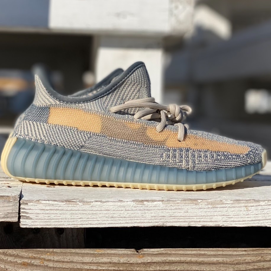 Женские кроссовки Adidas Yeezy Boost 350 v2 Israfil Grey / Адидас Изи Буст 350 в2 Исрeфил Серые 41, Темно-серый
Женские кроссовки Adidas Yeezy Boost 350 v2 Israfil Grey / Адидас Изи Буст 350 в2 Исрeфил Серые 41, Темно-серый
