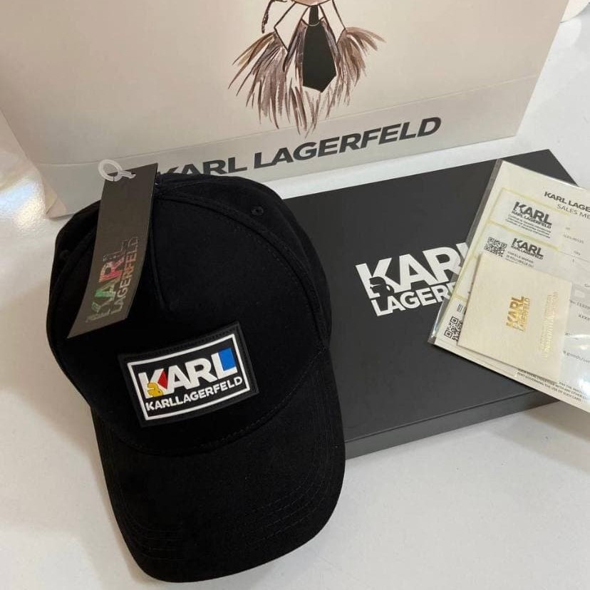 Кепка Karl Lagerfeld черня бейсболка Карл Лагерфельд летняя с надписью-логотипом мужская-женская, Черный
Кепка Karl Lagerfeld черня бейсболка Карл Лагерфельд летняя с надписью-логотипом мужская-женская, Черный