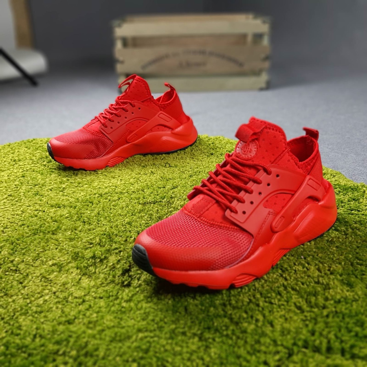 Nike Huaranche женские демисезонные красные кроссовки на шнурках. Весенние женские на сетке кроссы, Красный
Nike Huaranche женские демисезонные красные кроссовки на шнурках. Весенние женские на сетке кроссы, Красный