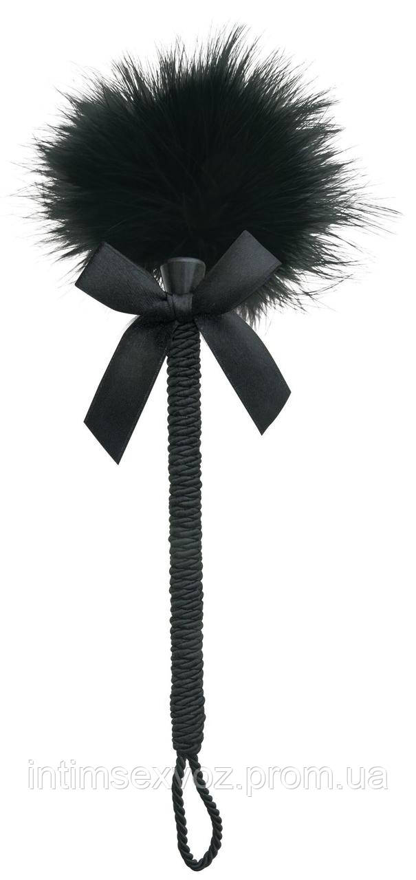 Метелочка-щекоталка Sportsheets Midnight Feather Tickler, декорированная шнуром и бантиком, Черный
Метелочка-щекоталка Sportsheets Midnight Feather Tickler, декорированная шнуром и бантиком, Черный