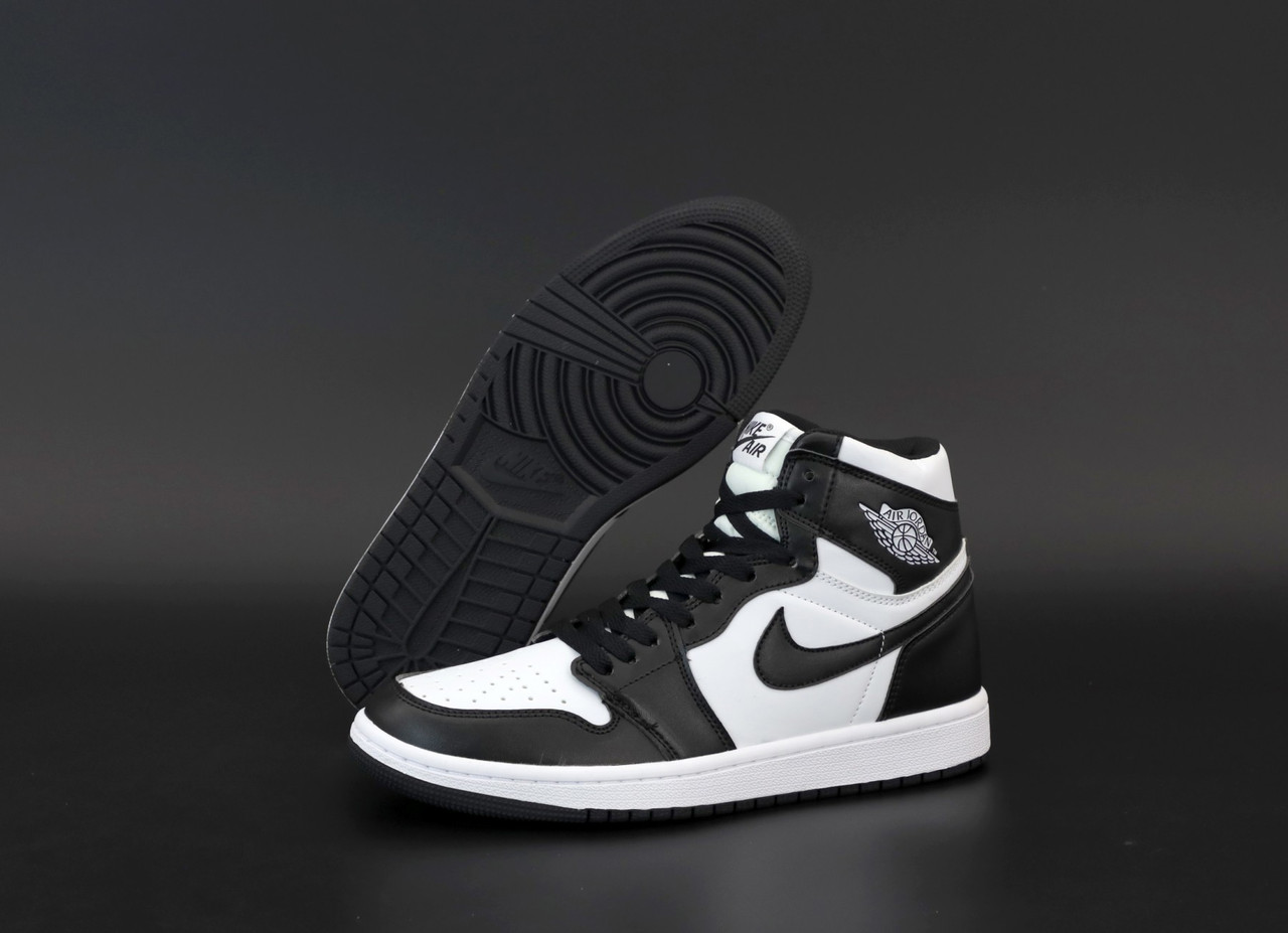 Женские кроссовки Nike Air Jordan Retro черно-белые, Найк Джордан Ретро, натуральная кожа, код KD-12295 38, Черно-белый
Женские кроссовки Nike Air Jordan Retro черно-белые, Найк Джордан Ретро, натуральная кожа, код KD-12295 38, Черно-белый